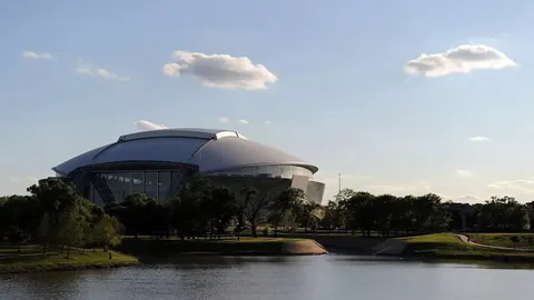 “海港赛季主场13连胜受中超对手挑战，遭遇严峻考验”